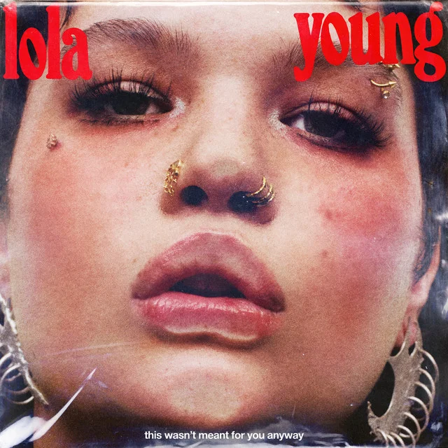 Todo sobre Messy de Lola Young: Caos y salud mental - Lola Young