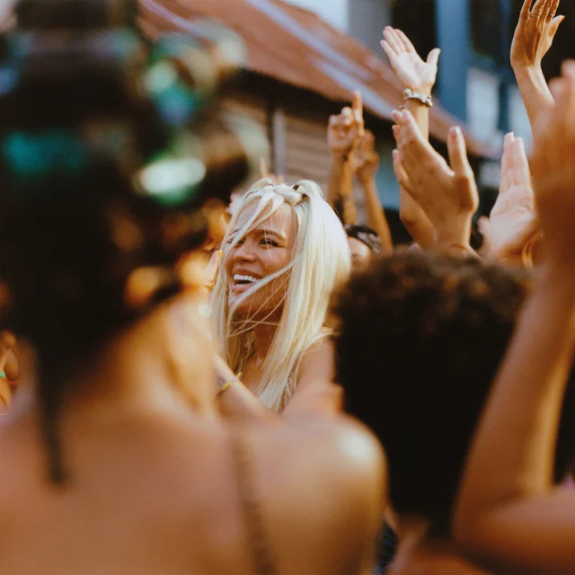 Todo sobre Si Antes Te Hubiera Conocido de KAROL G: Análisis - KAROL G